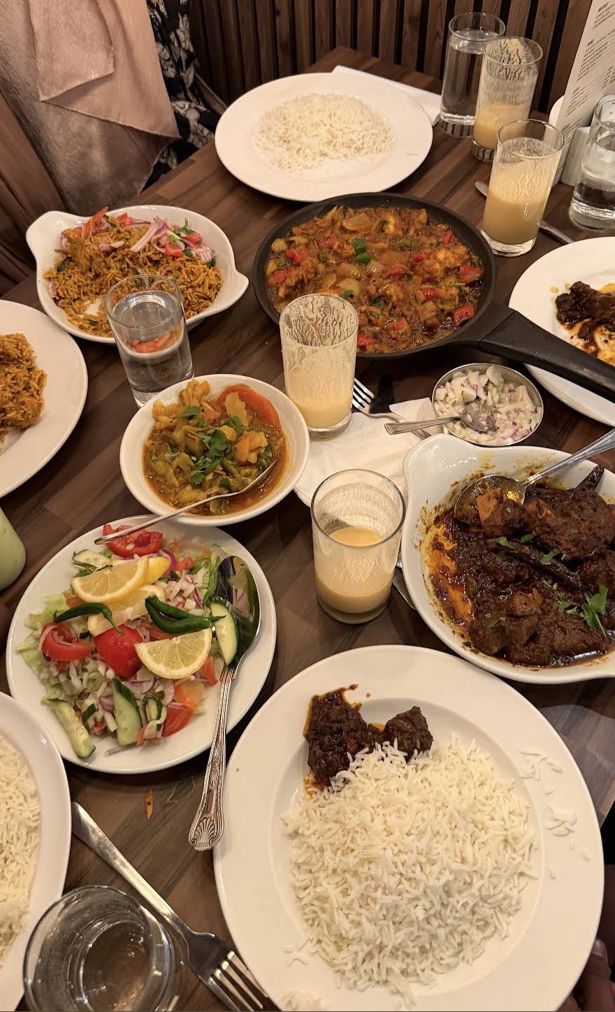 Banquet at Rajbari Kitchen